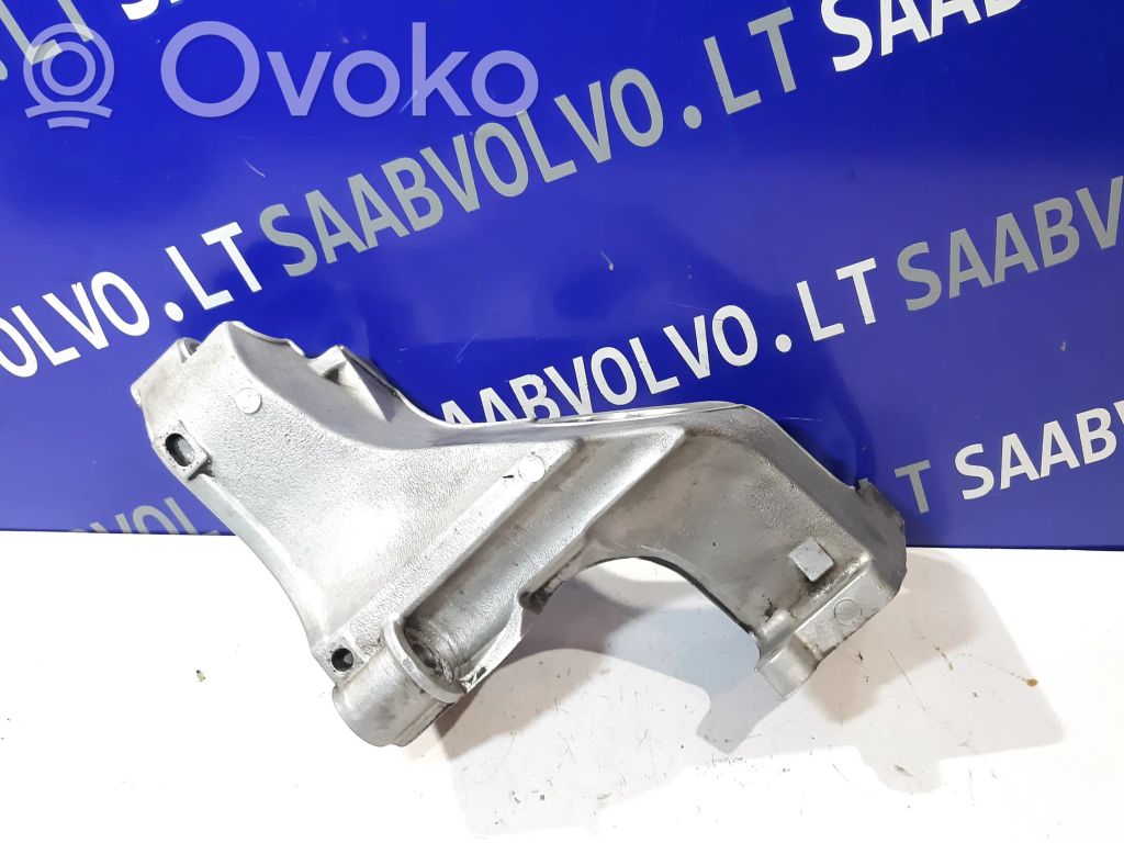 Saab 95 - 96 Gearbox mounting bracket 