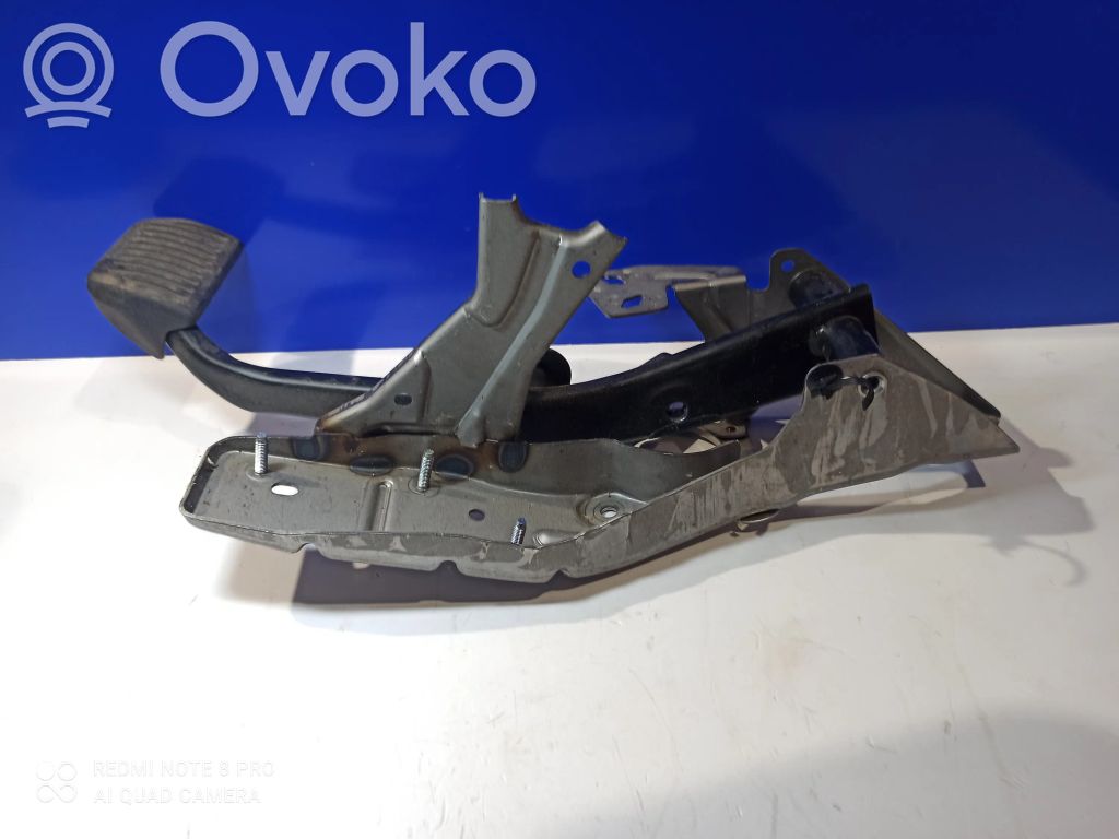 Volvo S60 Jarrupoljin 