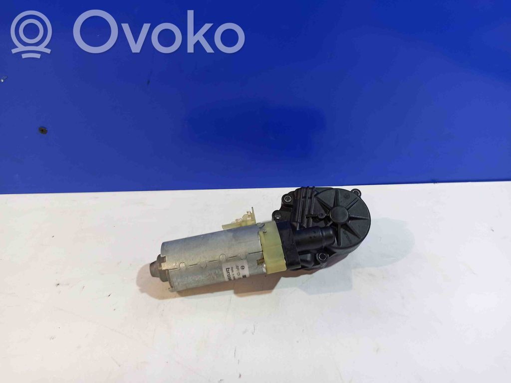 Volvo V60 Istuimen säätömoottori 