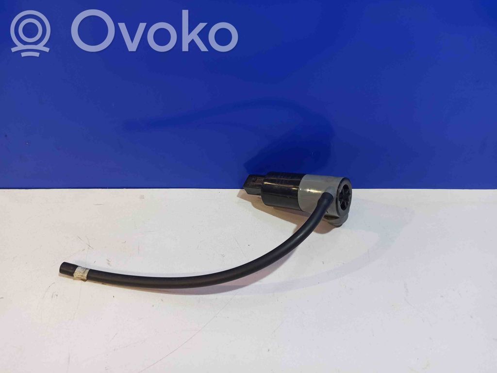 Windscreen/windshield washer pump   31364093
