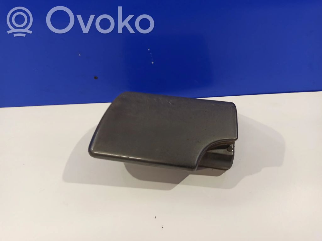 Volvo V70 Moldura protectora del borde delantero 