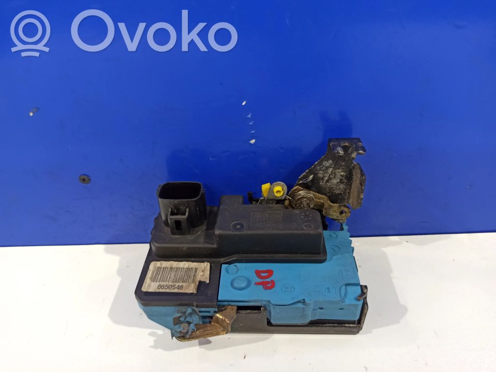 Volvo S80 Priekšpusē slēdzene 