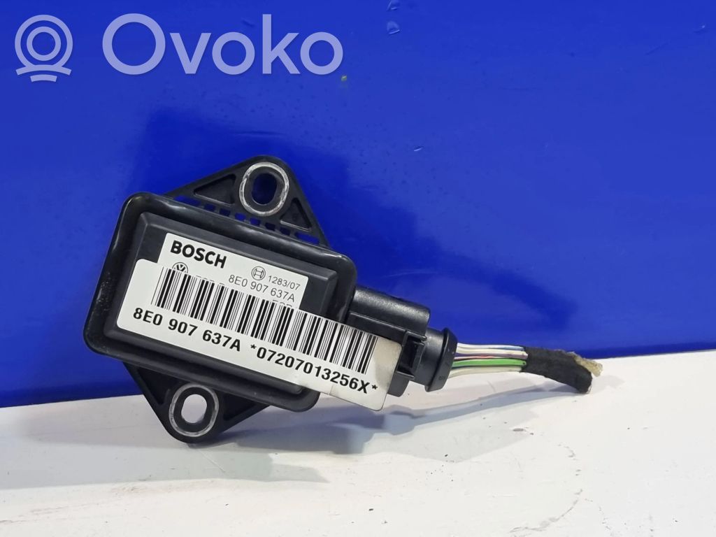Sensor ABS de aceleración de rueda   8E0907637A