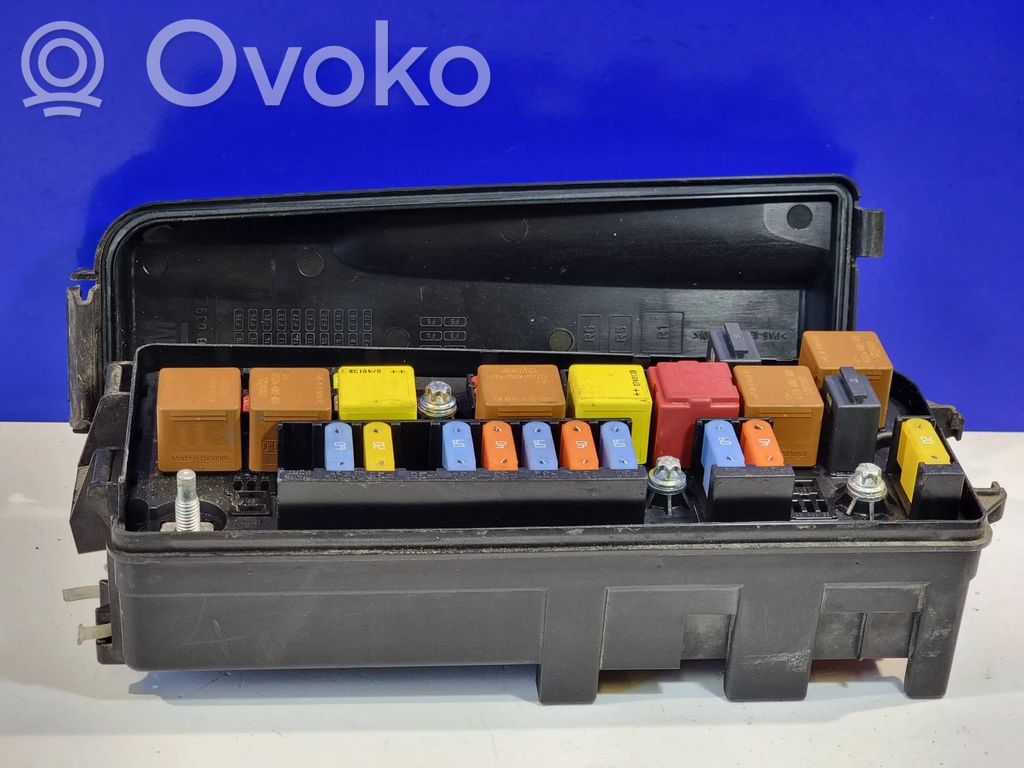 Saab 9-3 Ver1 Saugiklių dėžė (komplektas) 