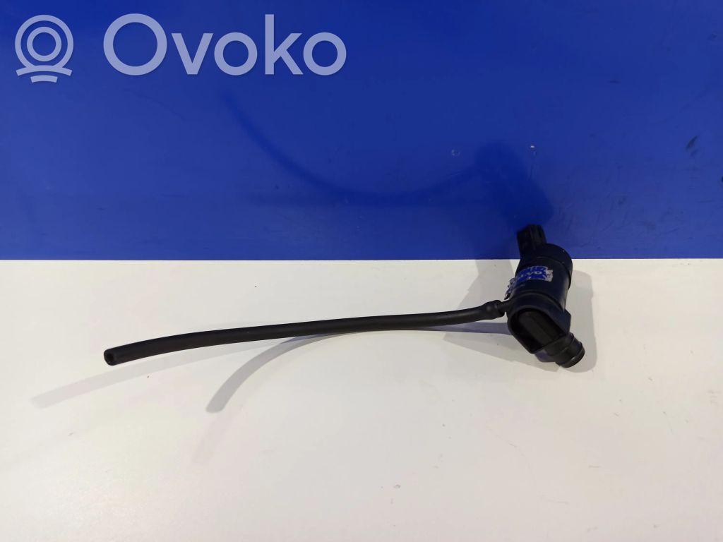 Volvo S80 Windscreen/windshield washer pump 