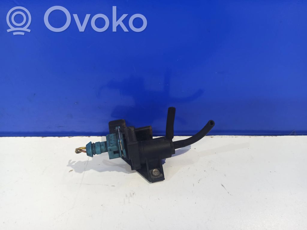 Saab 9-3 Ver1 Dzinēja spilvena vakuuma vārsts 