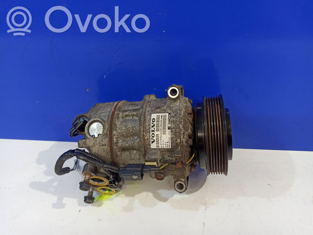 Volvo V60 Kompresor / Sprężarka klimatyzacji A/C 