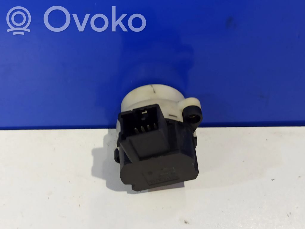 Užvedimo spynelė   8645228