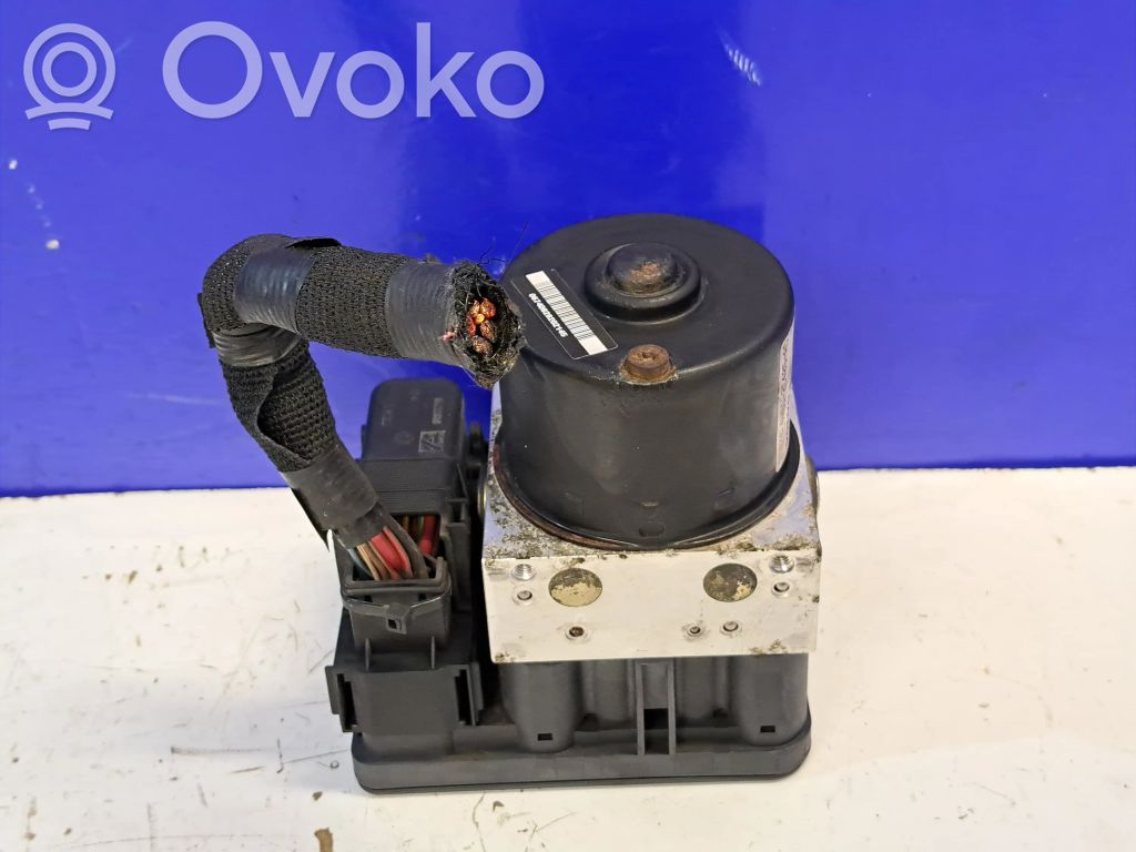 Volvo S40 ABS Pump 