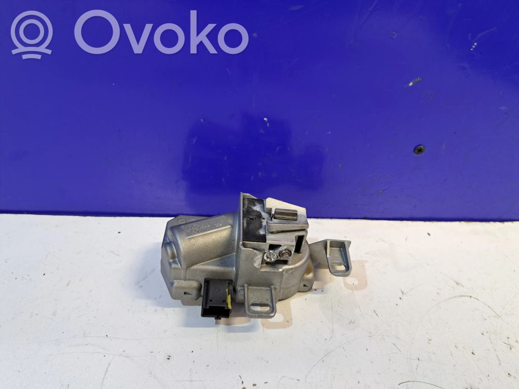 Volvo S40 Steering wheel lock 