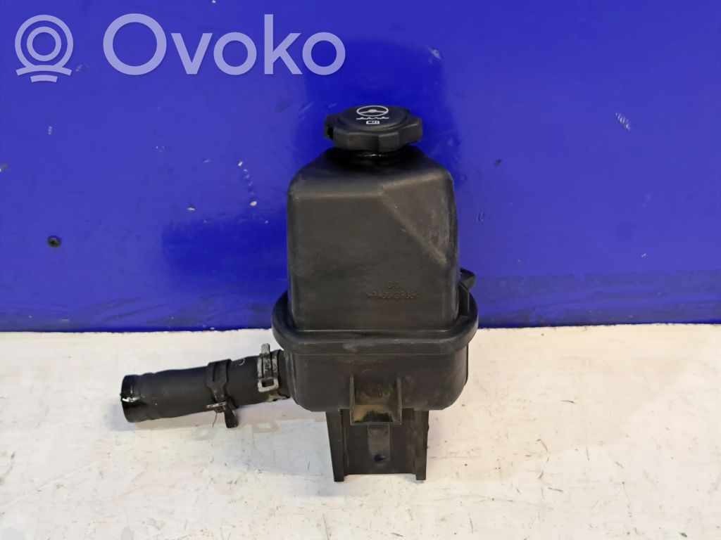 Saab 9-5 Ohjaustehostimen nestesäiliö 