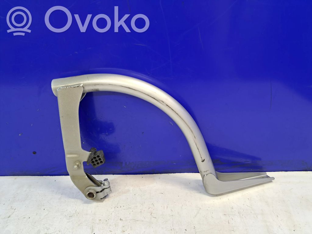 Saab 9-5 Tailgate/trunk/boot hinge 