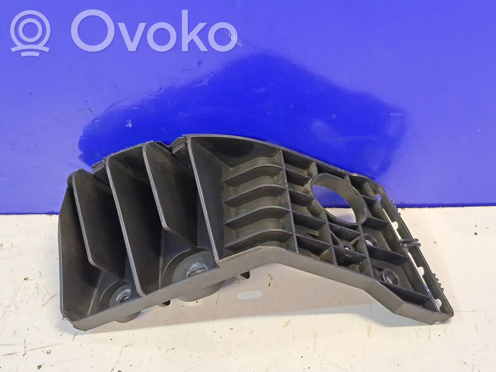 Rear bumper mounting bracket   12756103
