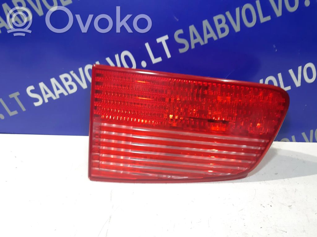 Saab 9-5 Aizmugurējais lukturis pārsegā 
