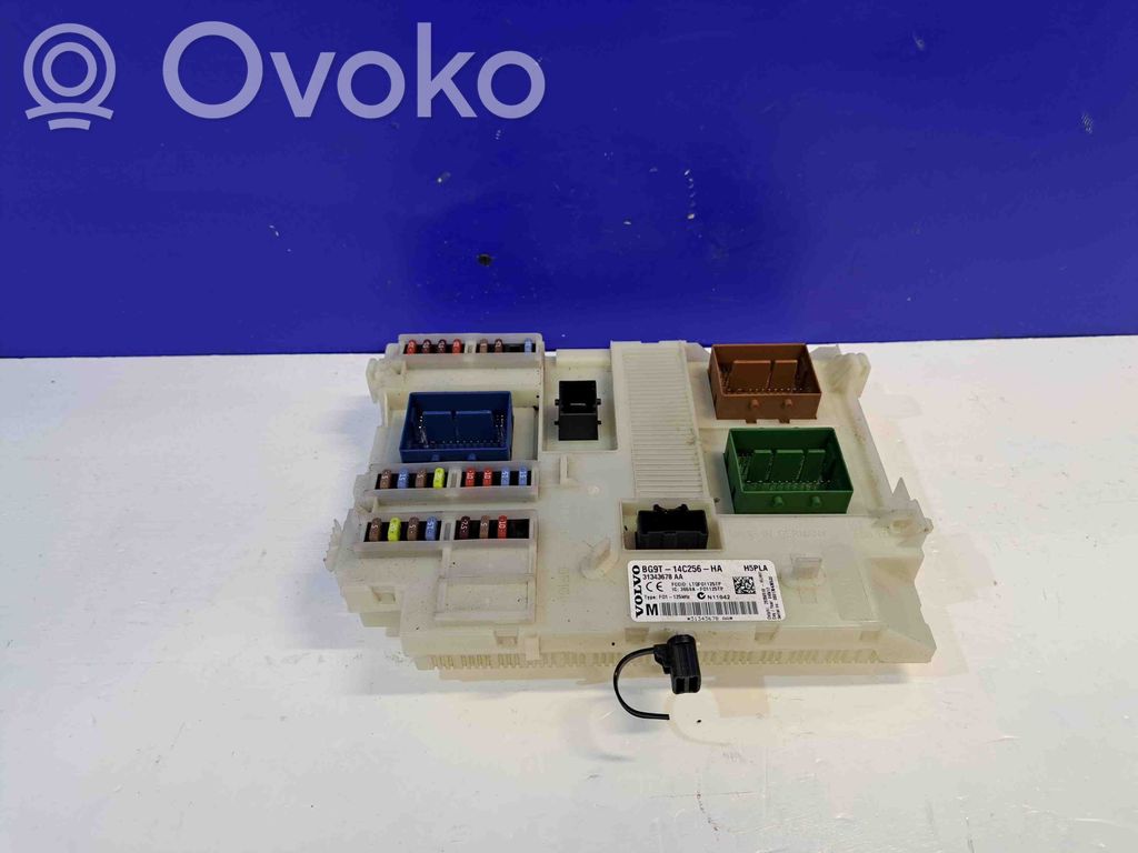 Volvo S80 Fuse module 