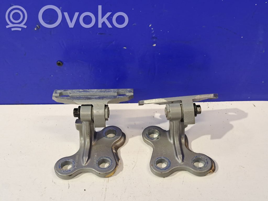 Volvo S60 Front door hinges set 