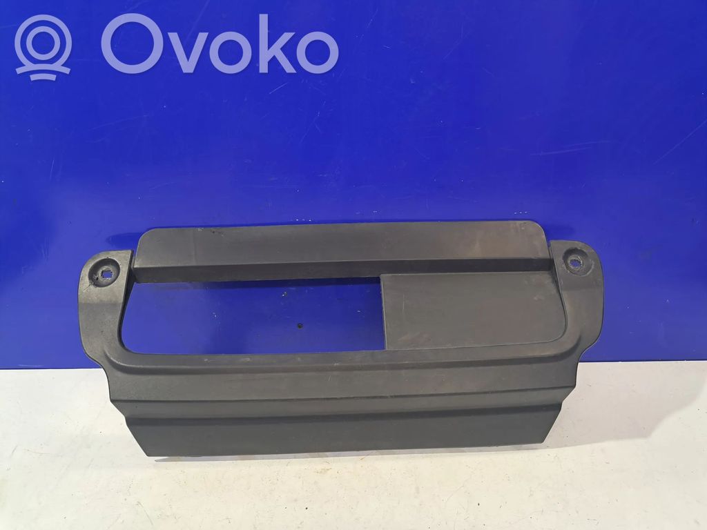 Land Rover Range Rover L405 Soporte de montaje del parachoques trasero 