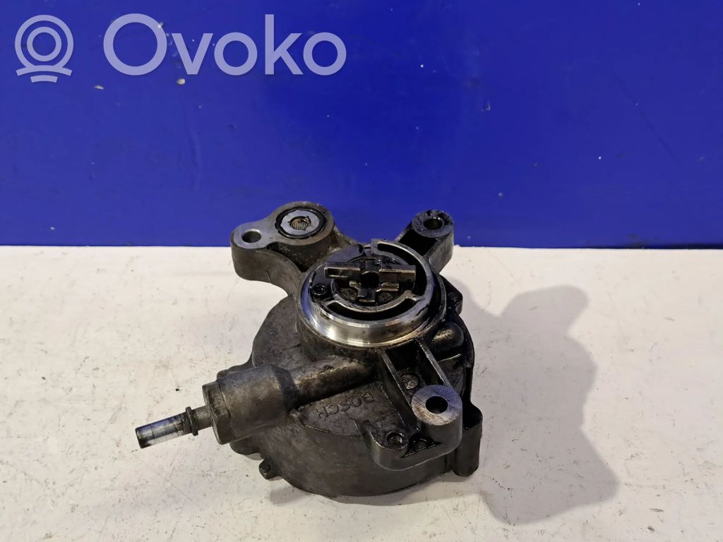 Volvo V50 Vakuumo pompa 
