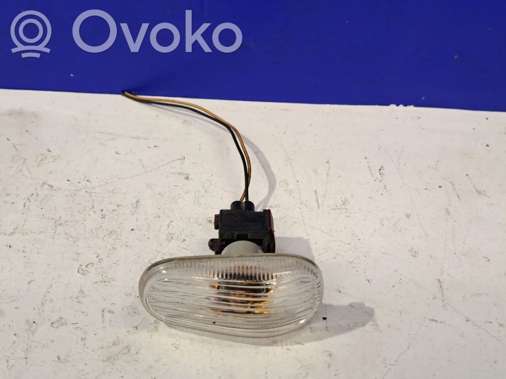 Saab 9-5 Sparno posūkio žibintas 