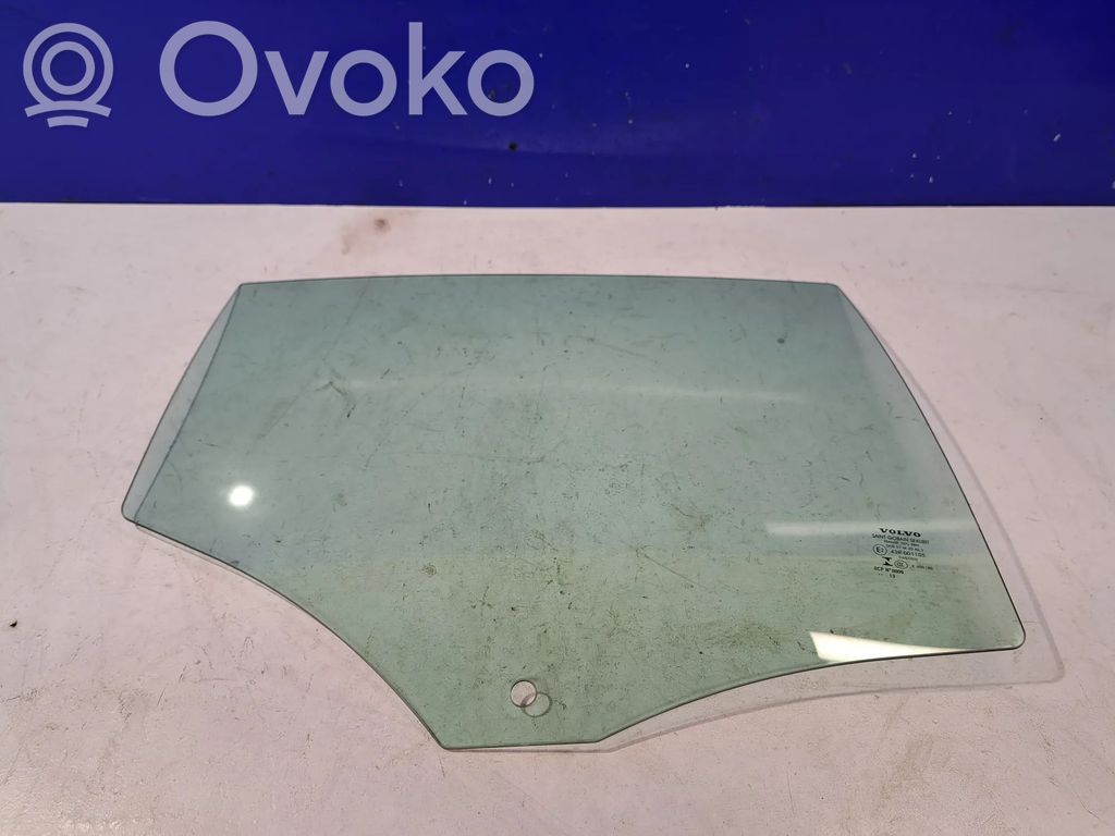 Volvo S60 Szyba drzwi tylnych 