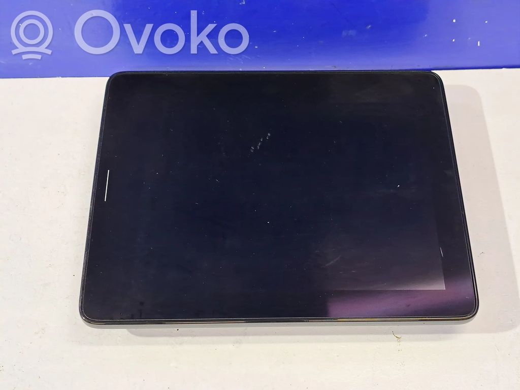 Polestar 2 Screen/display/small screen 