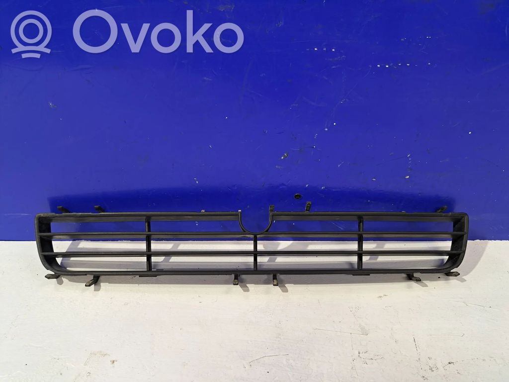 Saab 95 - 96 Front bumper upper radiator grill 