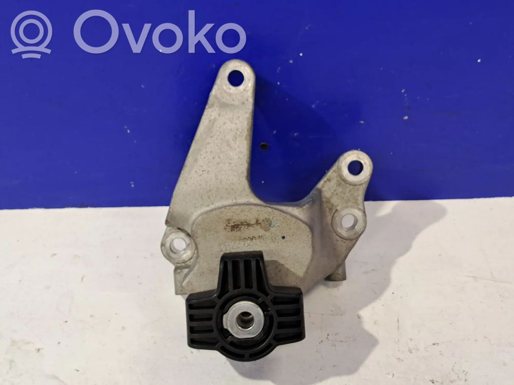 Polestar 2 Engine mounting bracket 