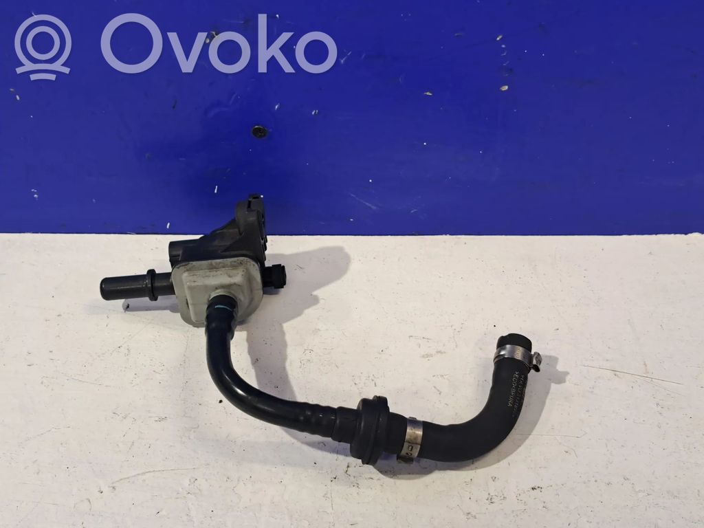 Volvo V60 Válvula de vacío del soporte de motor 