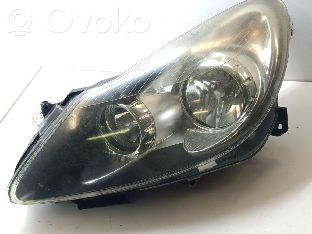 Opel Corsa D Scheinwerfer 