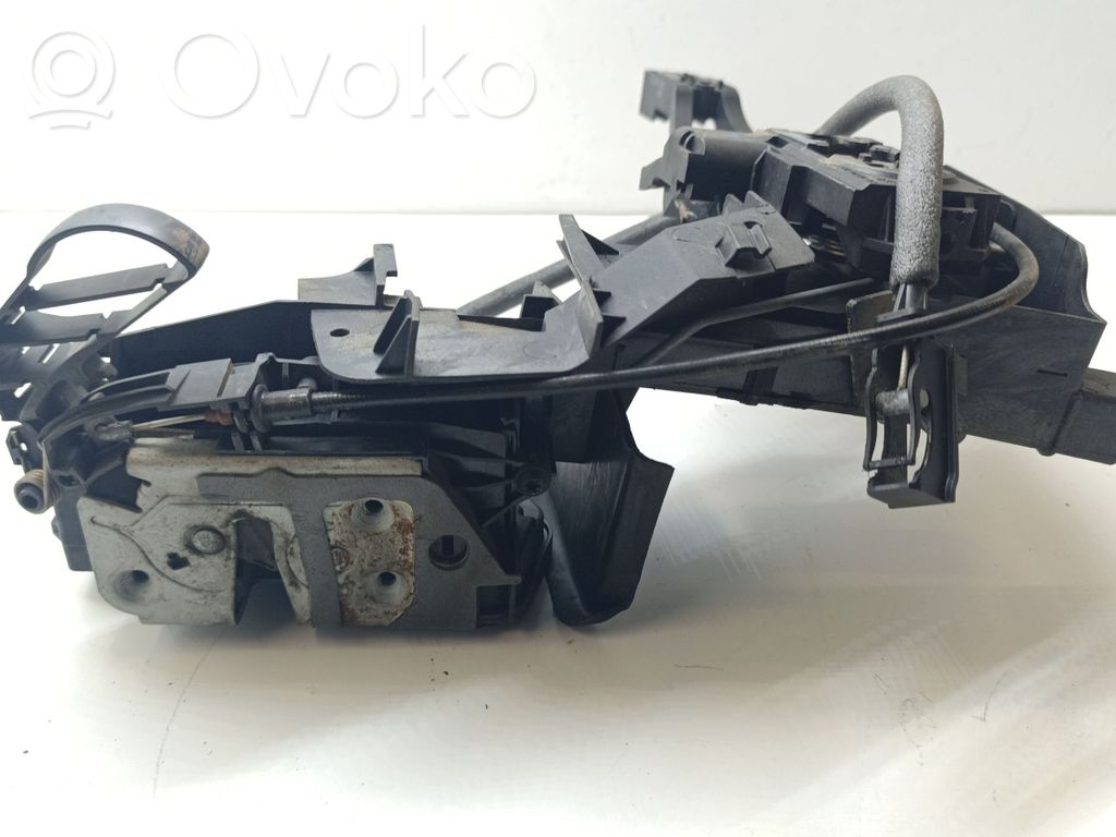 Etuoven lukko   BM5AA21813AC,921755102