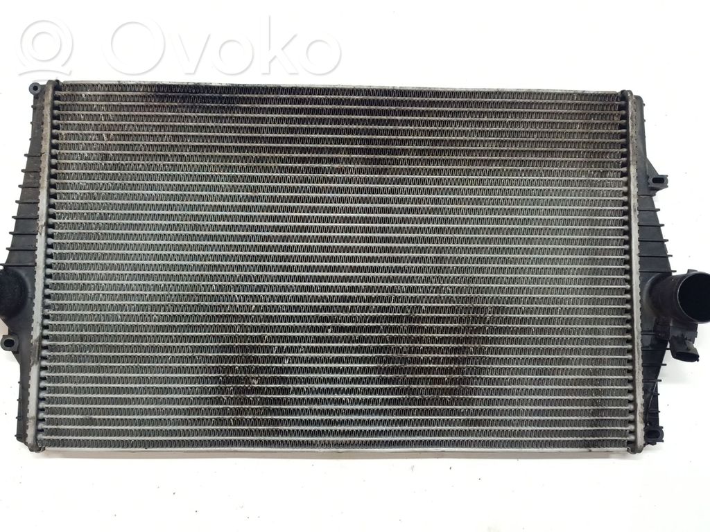 Intercooler radiator   30748809