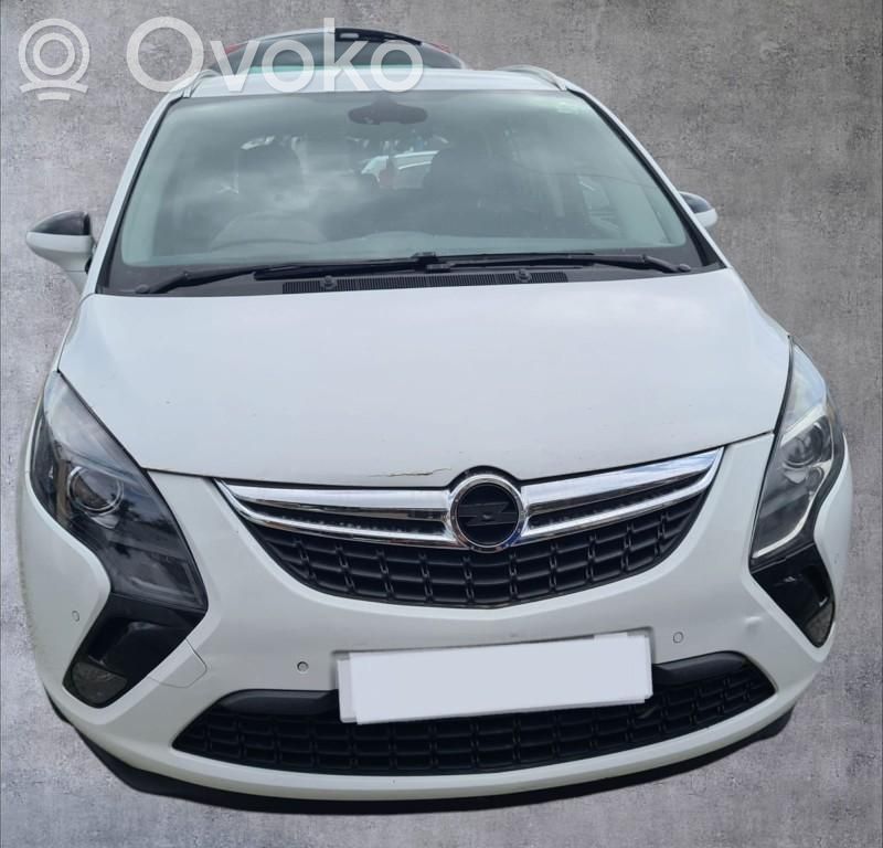 Opel Zafira C Polttoainepääputki 