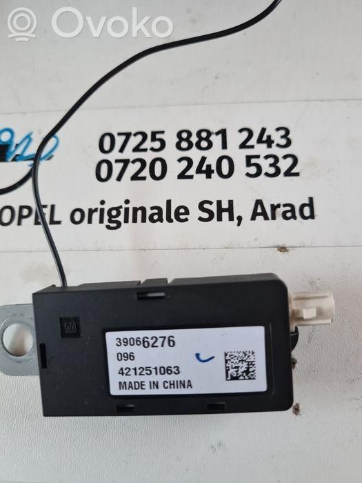 Opel Astra K Amplificador de antena aérea 
