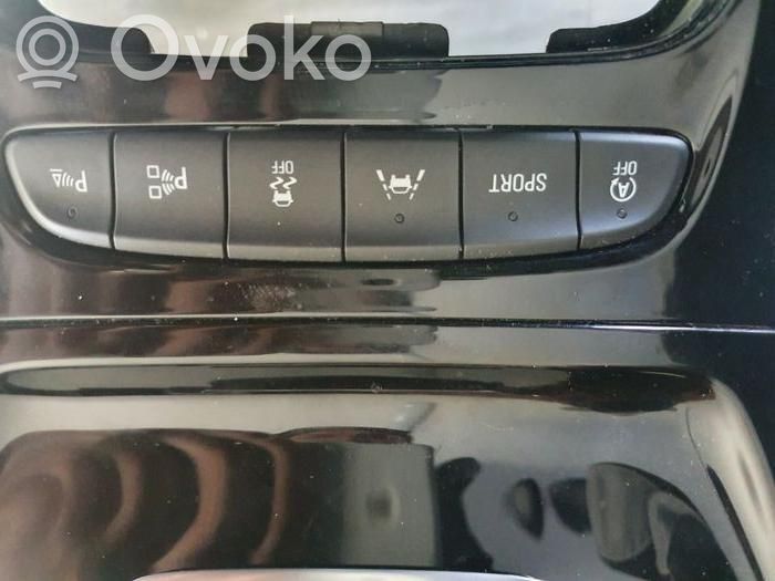 Opel Astra K Otros interruptores/perillas/selectores 