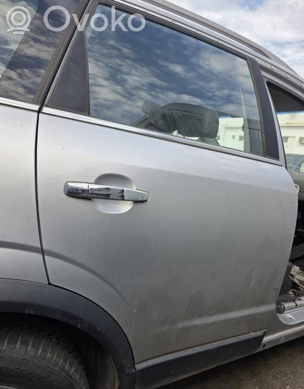 Opel Antara Galinės durys 
