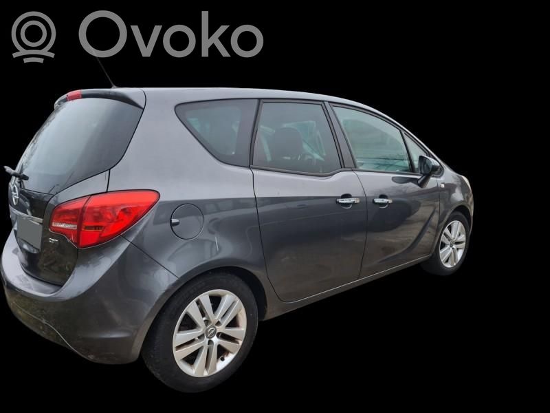 Opel Meriva B Bastidor trasero 