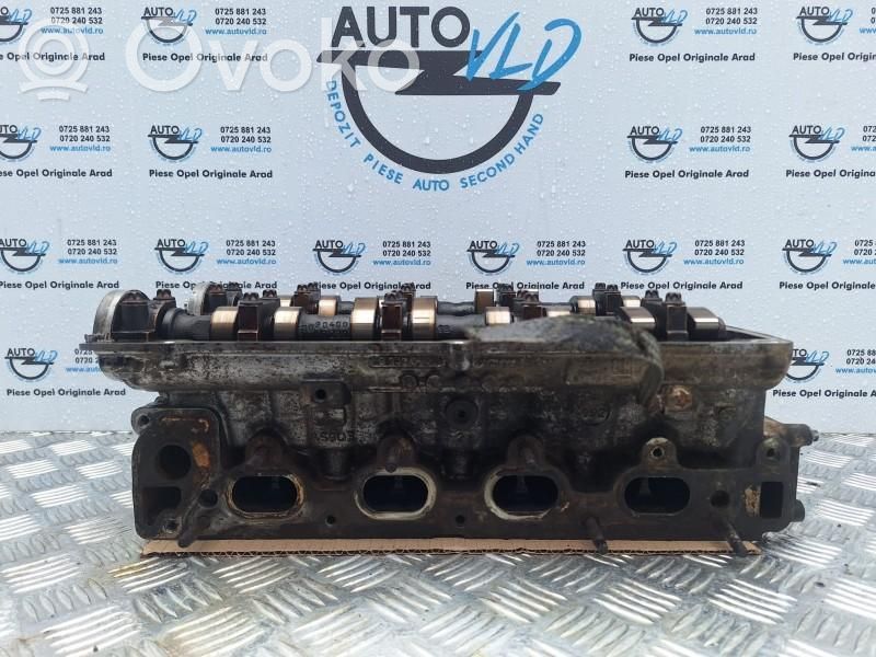 Opel Astra H Engine head 
