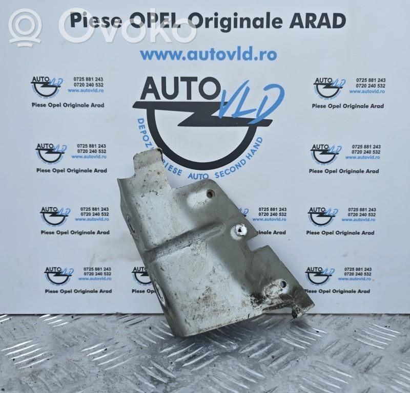 Renault Master III Fender mounting bracket 