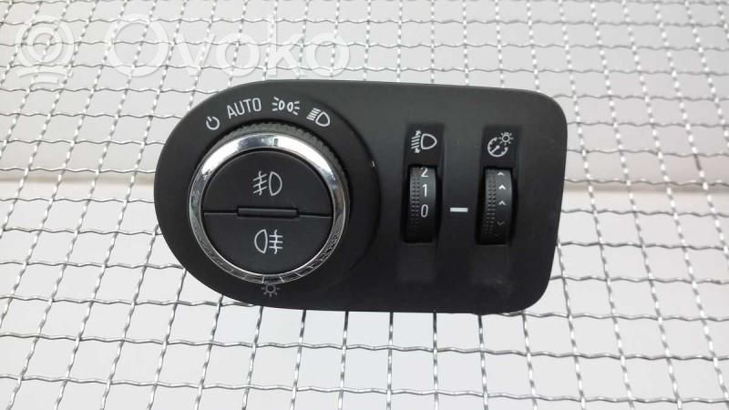 Interruptor de luz   13310331,13310331