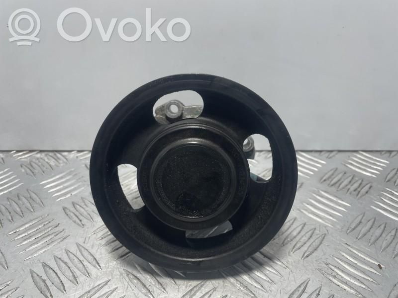 Opel Corsa E Vandens pompa 