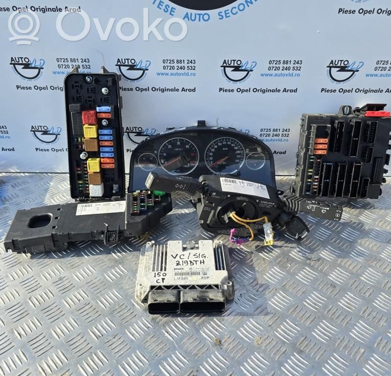 Komputer / Sterownik ECU i komplet kluczy   55189630FGP,0281011449