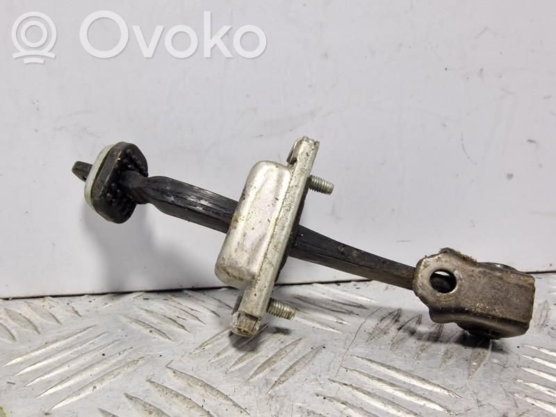Opel Mokka Etuoven pidätin 