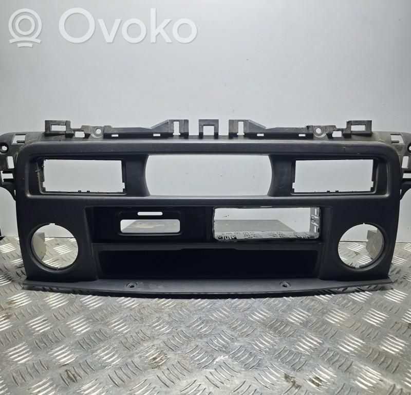 Renault Master II Centrālā konsole 