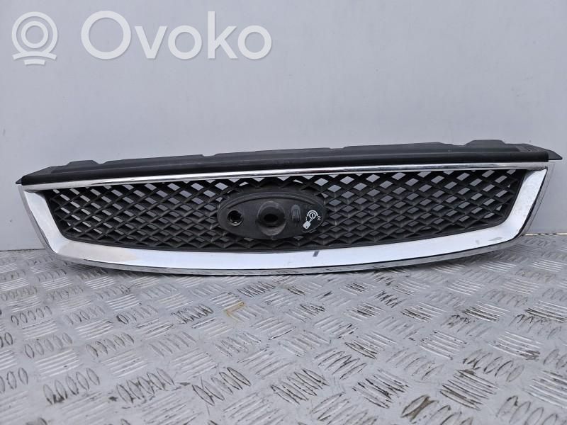 Ford Focus Front bumper upper radiator grill 