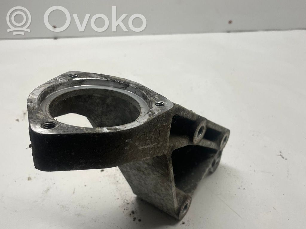 Opel Signum Pusašio pakabinamo guolio kronšteinas 