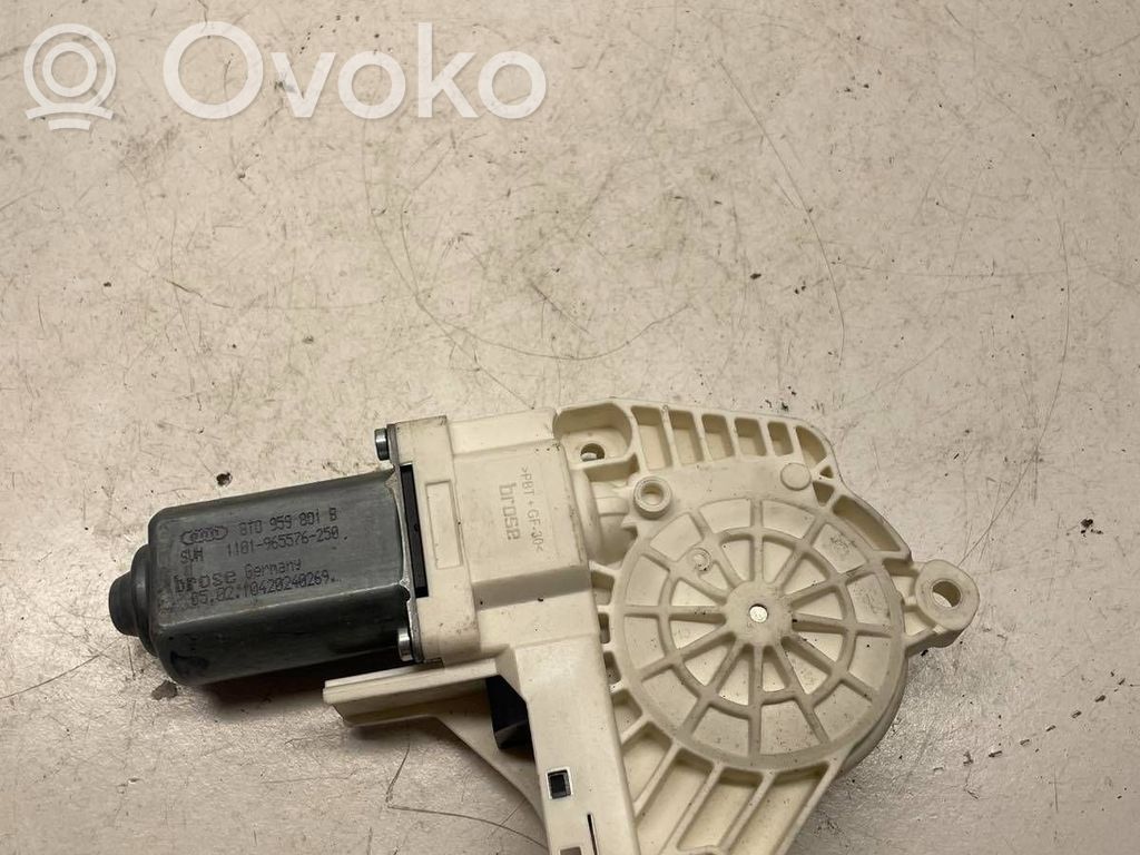Audi A5 8T 8F Motorino alzacristalli della portiera anteriore 