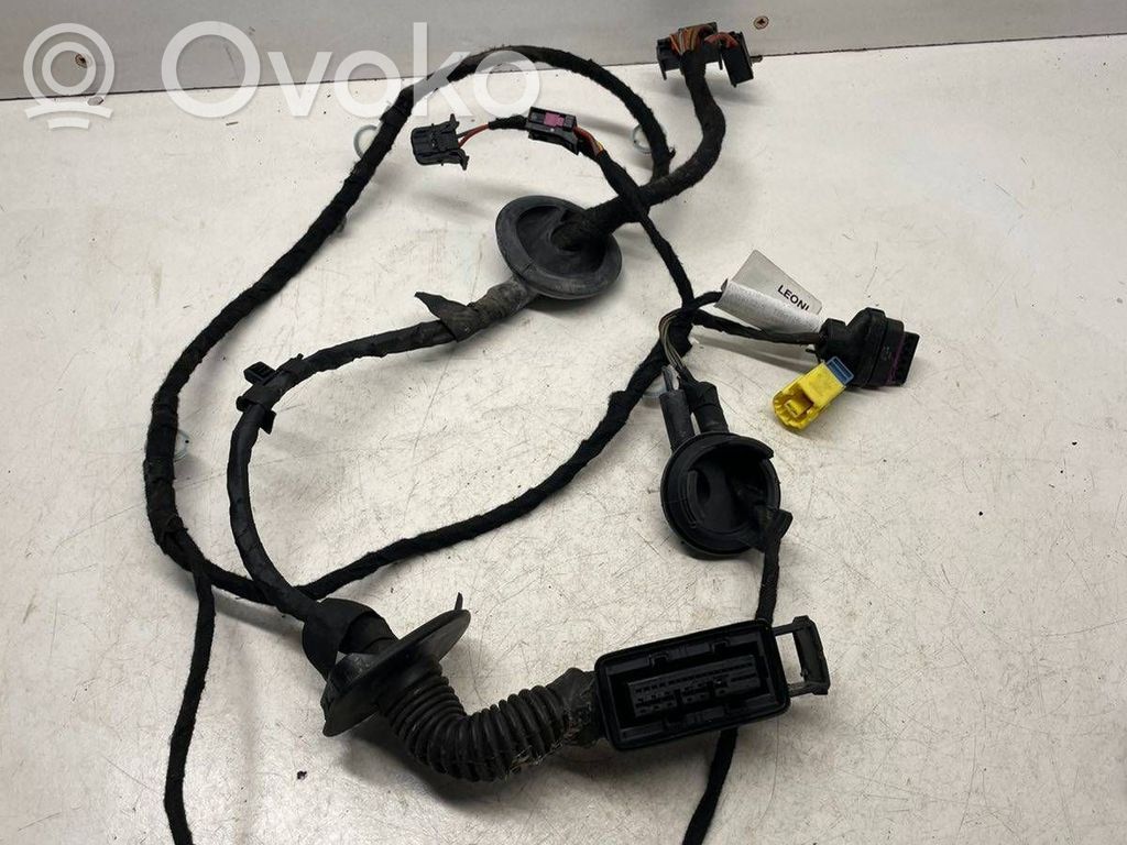 Audi A5 8T 8F Priekšējo durvju vadu instalācija 