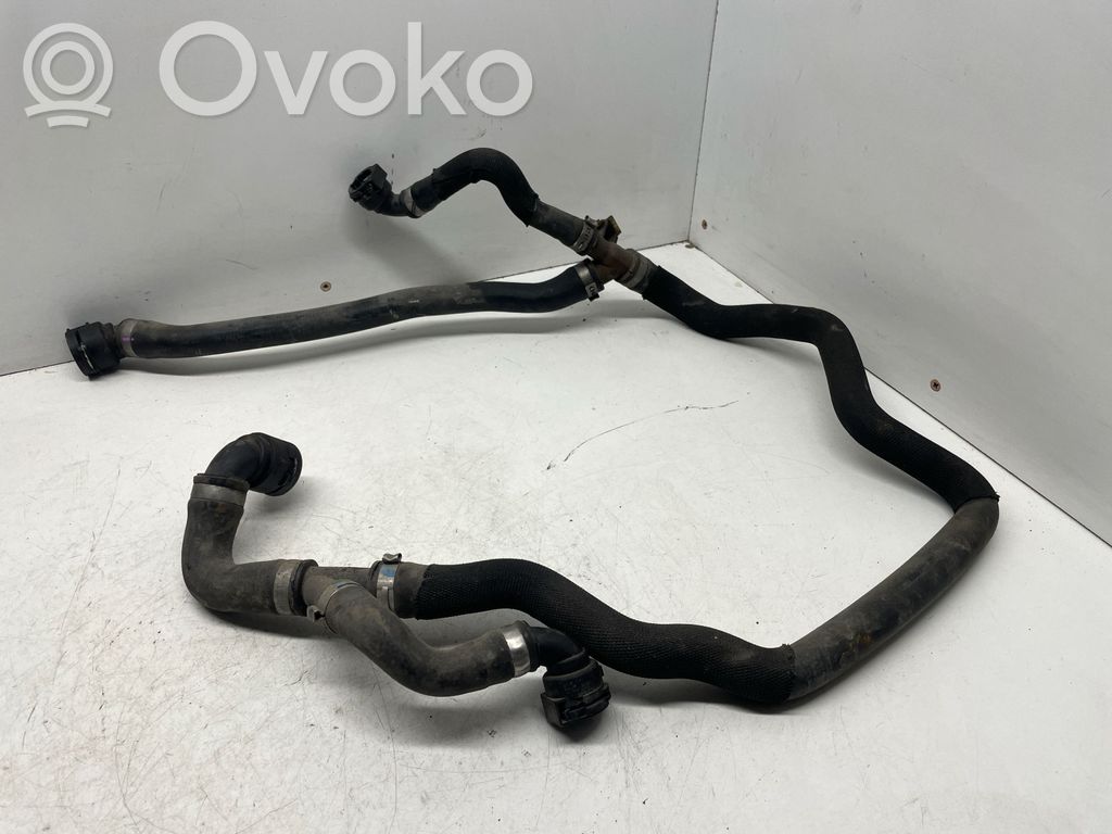 BMW X5 E70 Engine coolant pipe/hose 