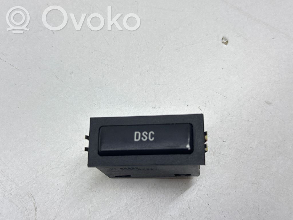 Traction control (ASR) switch   6901592