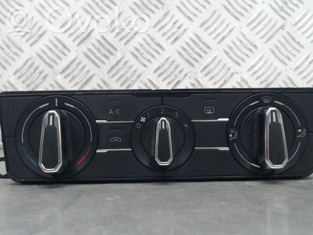 Volkswagen Polo VI Panel klimatyzacji 